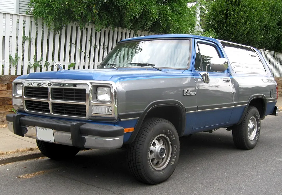 Dodge Ramcharger 2WD
