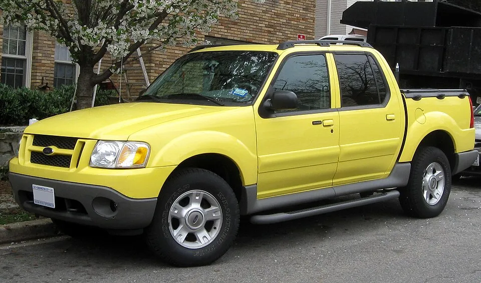 Ford Explorer Sport 2WD