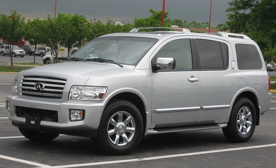 Infiniti QX56 4WD