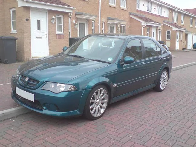 MG ZS HEV
